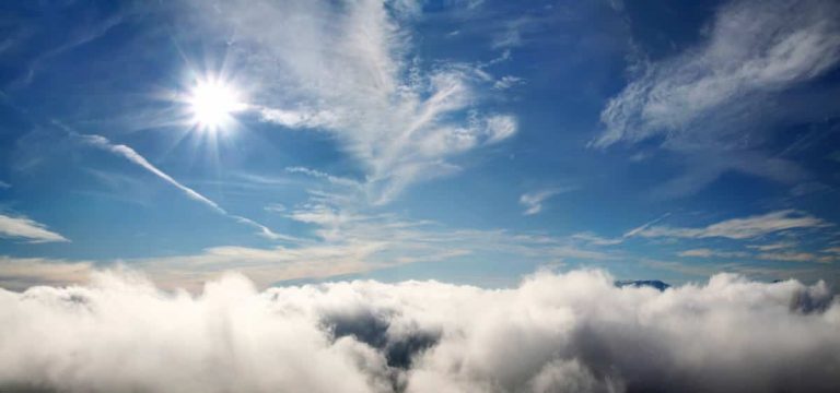 I raggi del sole: cosa sono i raggi UV e perché proteggersi I raggi del sole: cosa sono i raggi UV e perché proteggersi