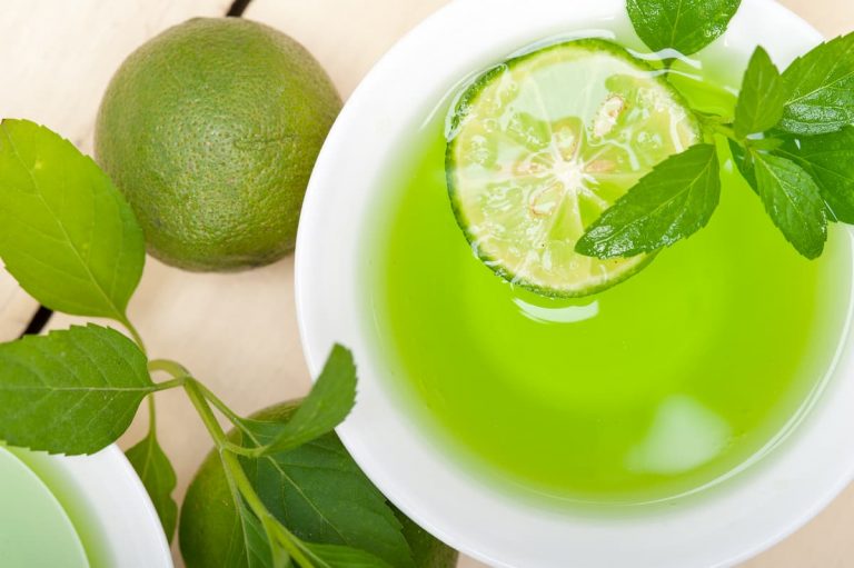 Tisana alla menta piperita: proprietà e benefici Tisana alla menta piperita: proprietà e benefici